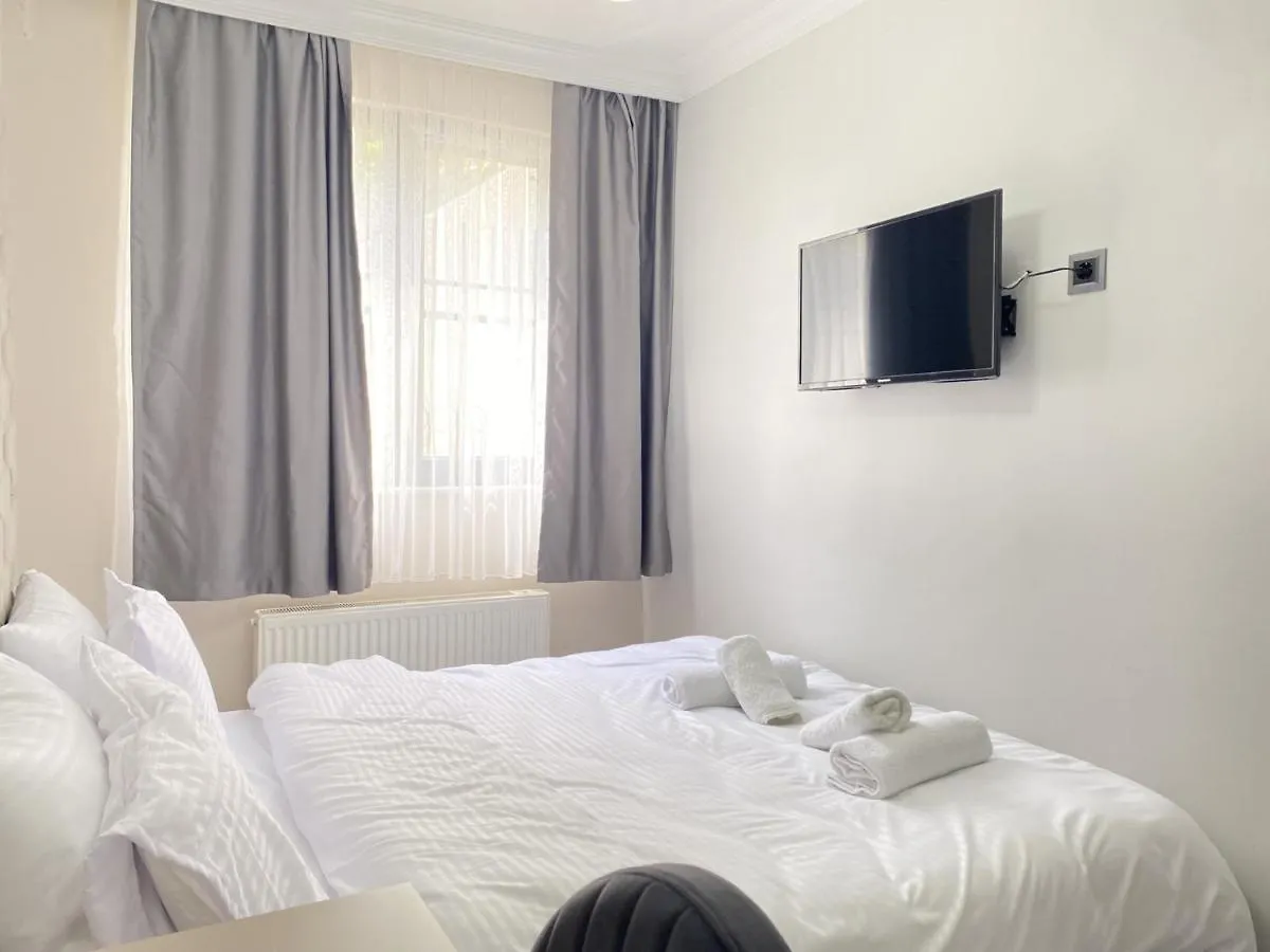 Apartment Cozy Studio Flat 1 Min To Trump Mall In Sisli Istanbul Turkey